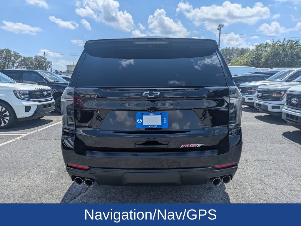Used 2026 Chevrolet Suburban RST w/ RST Capability Package AWD/4WD image 5