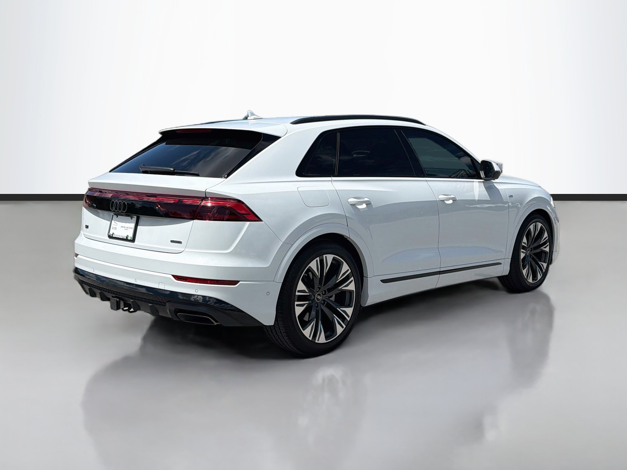Used 2026 Audi Q8 Premium Plus AWD/4WD image 5