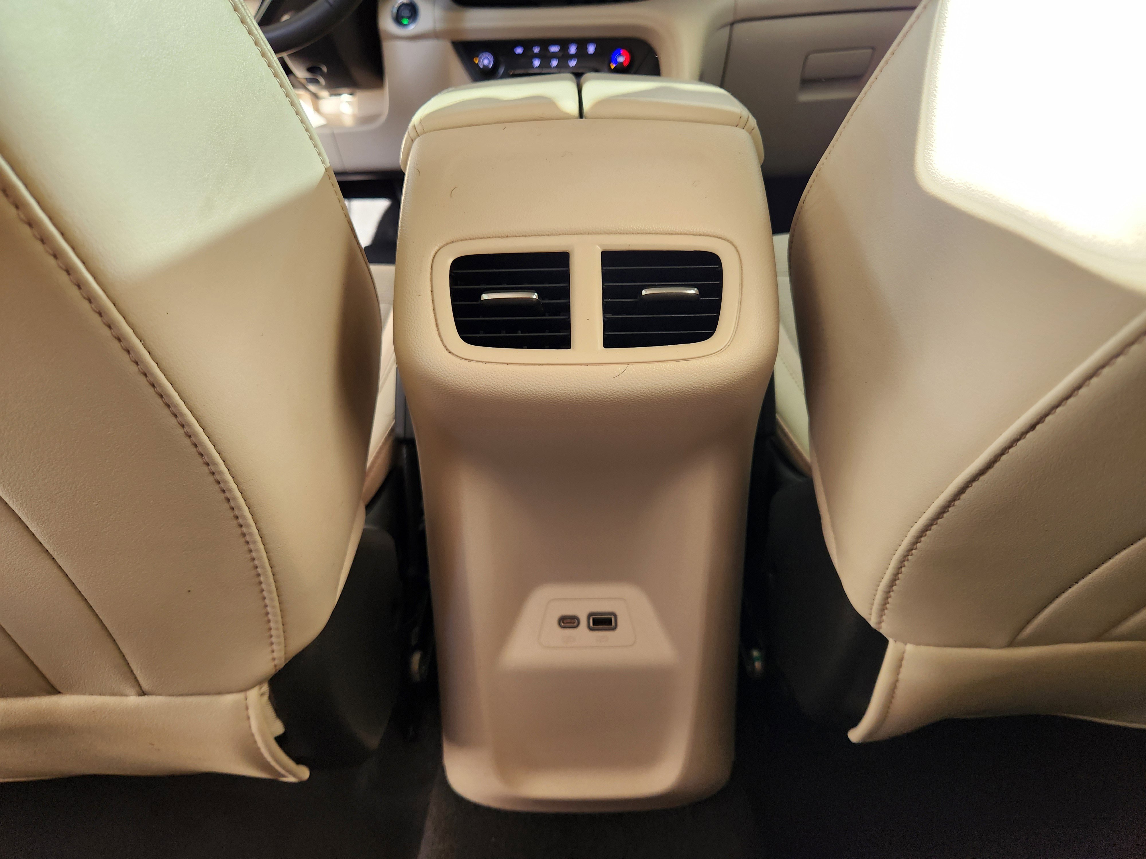 Used 2023 Buick Envision Preferred image 33