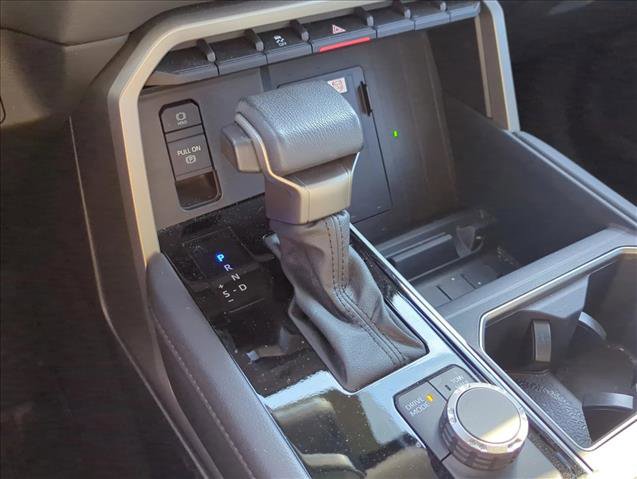 Used 2023 Toyota Tundra Limited image 22