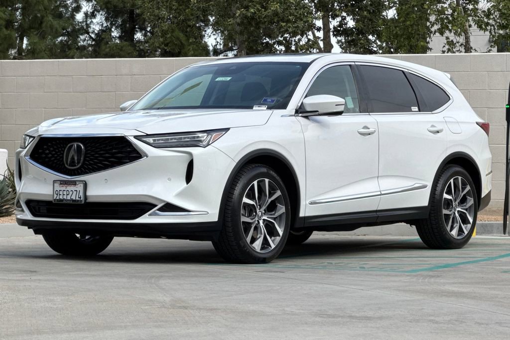 Certified 2023 Acura MDX FWD w/ Technology Package image 11