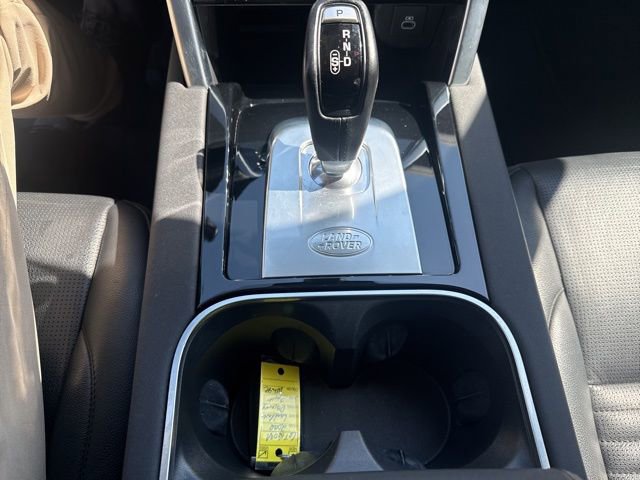 Used 2022 Land Rover Discovery Sport S image 30