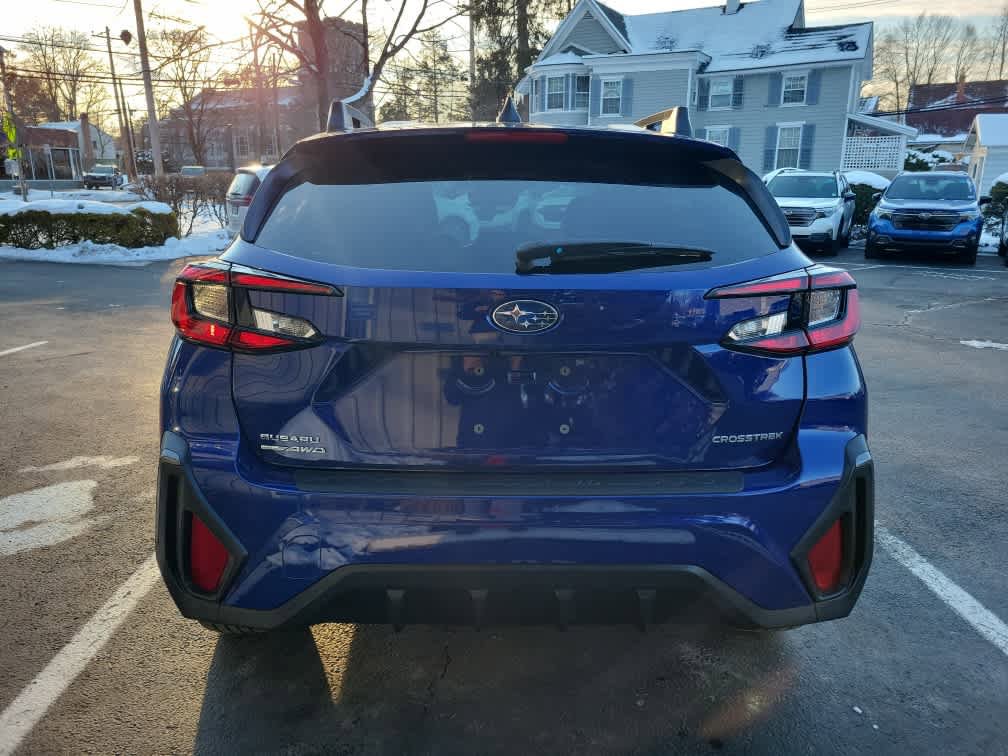 Used 2025 Subaru Crosstrek 2.5i Limited w/ Crosstrek Mirror Package AWD/4WD image 4
