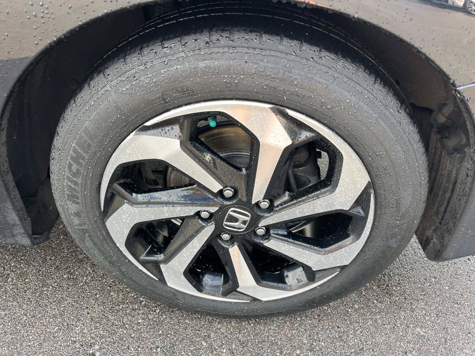 Used 2016 Honda Accord EX-L image 11