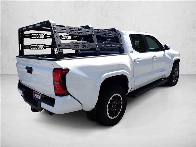 Certified 2024 Toyota Tacoma SR5 AWD/4WD image 4
