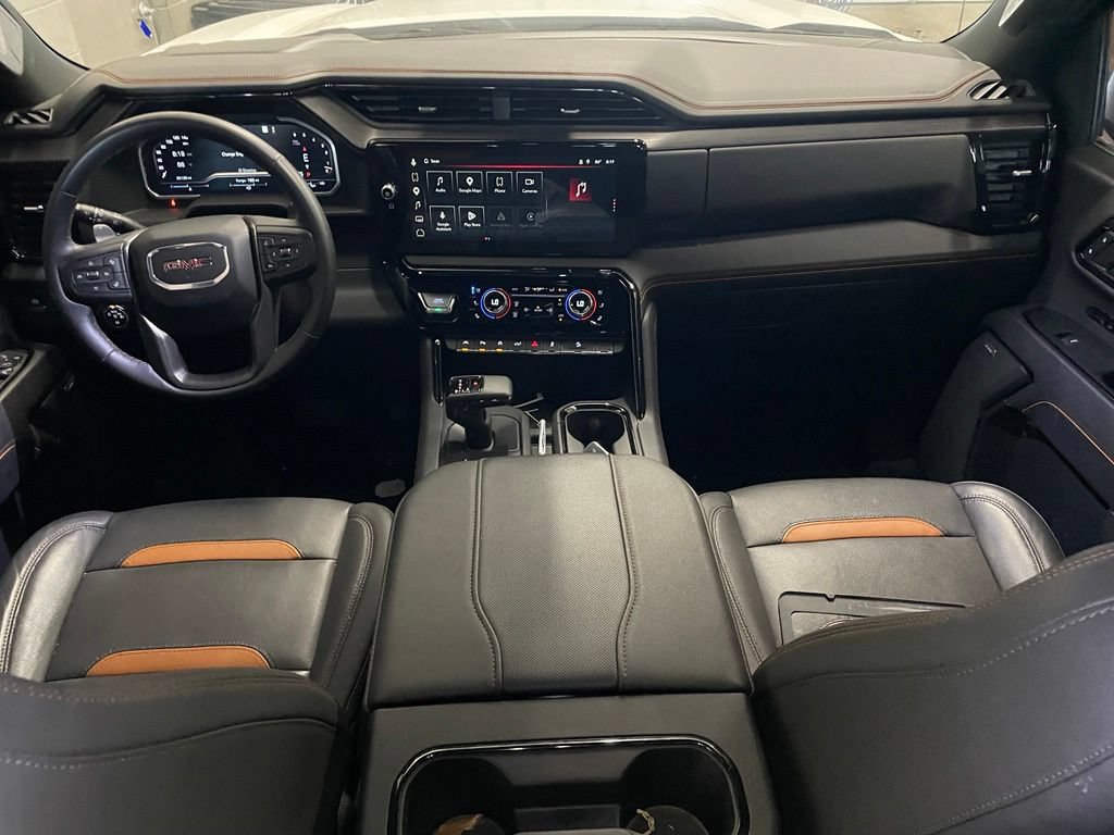 Used 2023 GMC Sierra 1500 AT4 w/ Technology Package AWD/4WD image 12