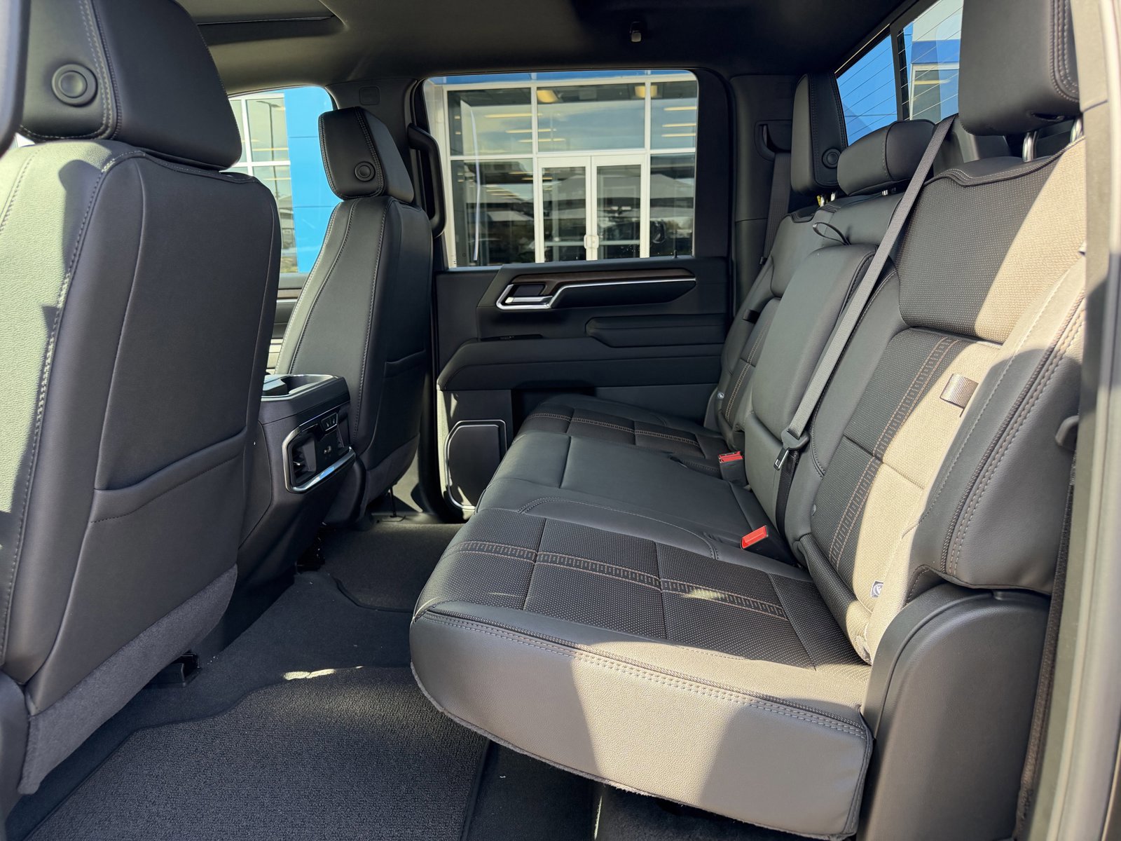 New 2026 Chevrolet Silverado 3500 High Country w/ Midnight Edition AWD/4WD image 10
