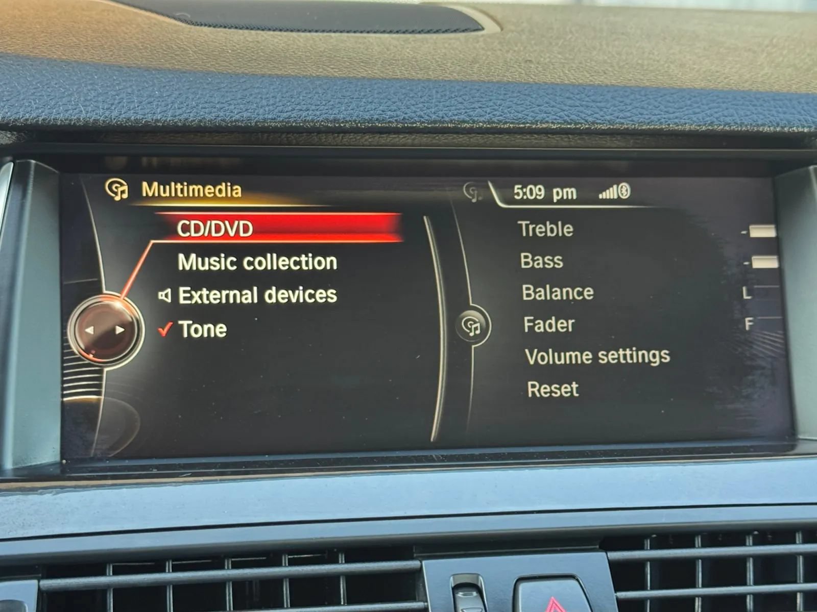 Used 2016 BMW 528i Sedan RWD image 33