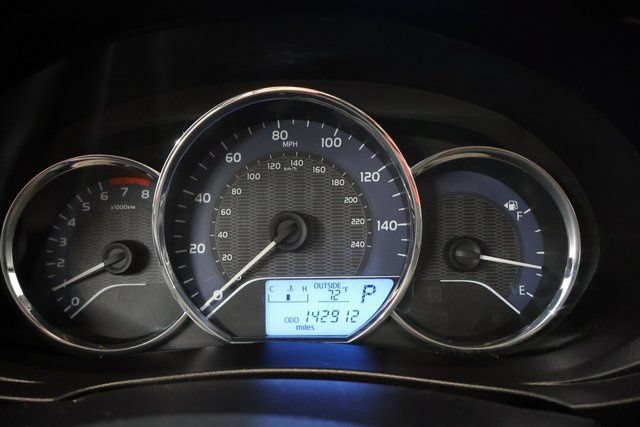 Used 2015 Toyota Corolla LE FWD image 16