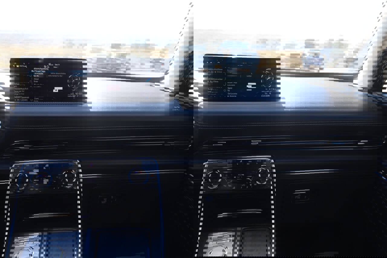 Used 2023 Genesis GV80 3.5T w/ Advanced Package image 25