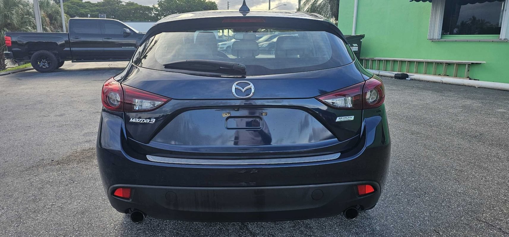 Used 2015 MAZDA MAZDA3 s Grand Touring FWD image 2