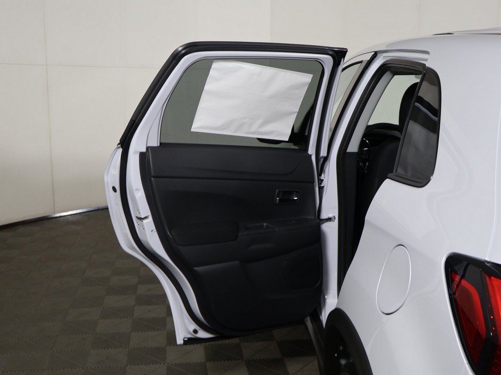 New 2026 Mitsubishi Outlander Sport LE AWD/4WD image 18