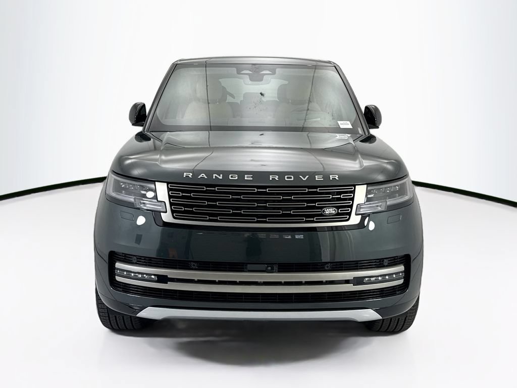 New 2026 Land Rover Range Rover Long Wheelbase SE AWD/4WD image 2