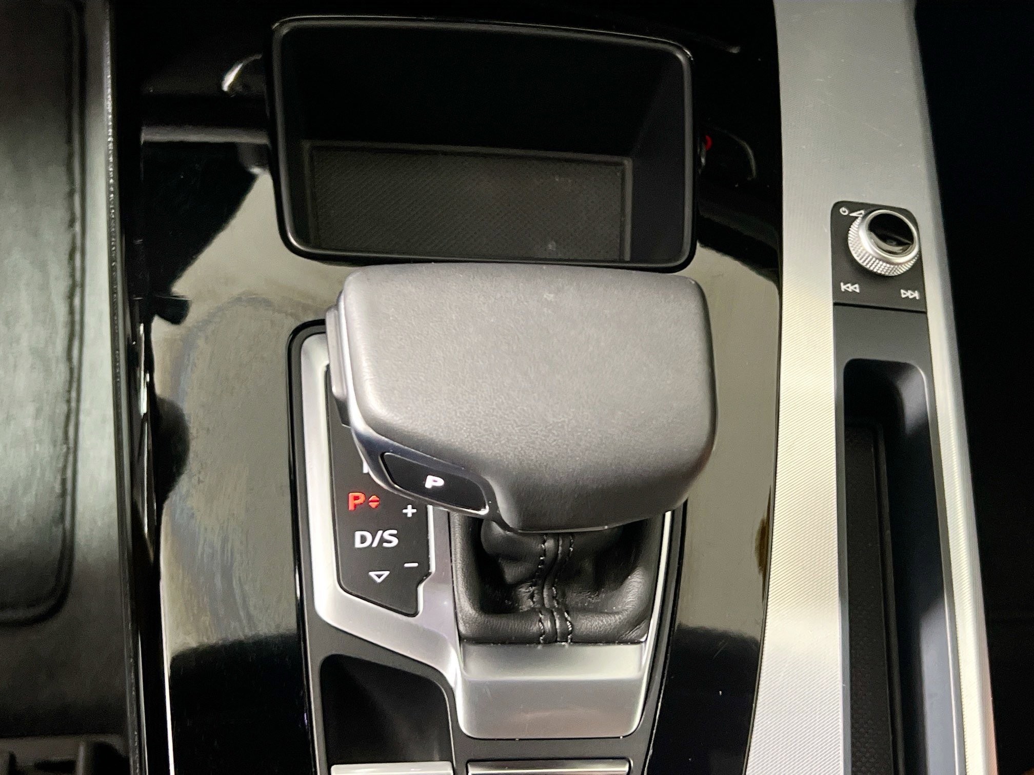 Used 2025 Audi Q5 2.0T Premium image 25