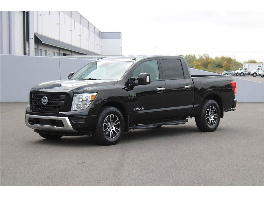 Used 2021 Nissan Titan SV w/ SV Convenience Package