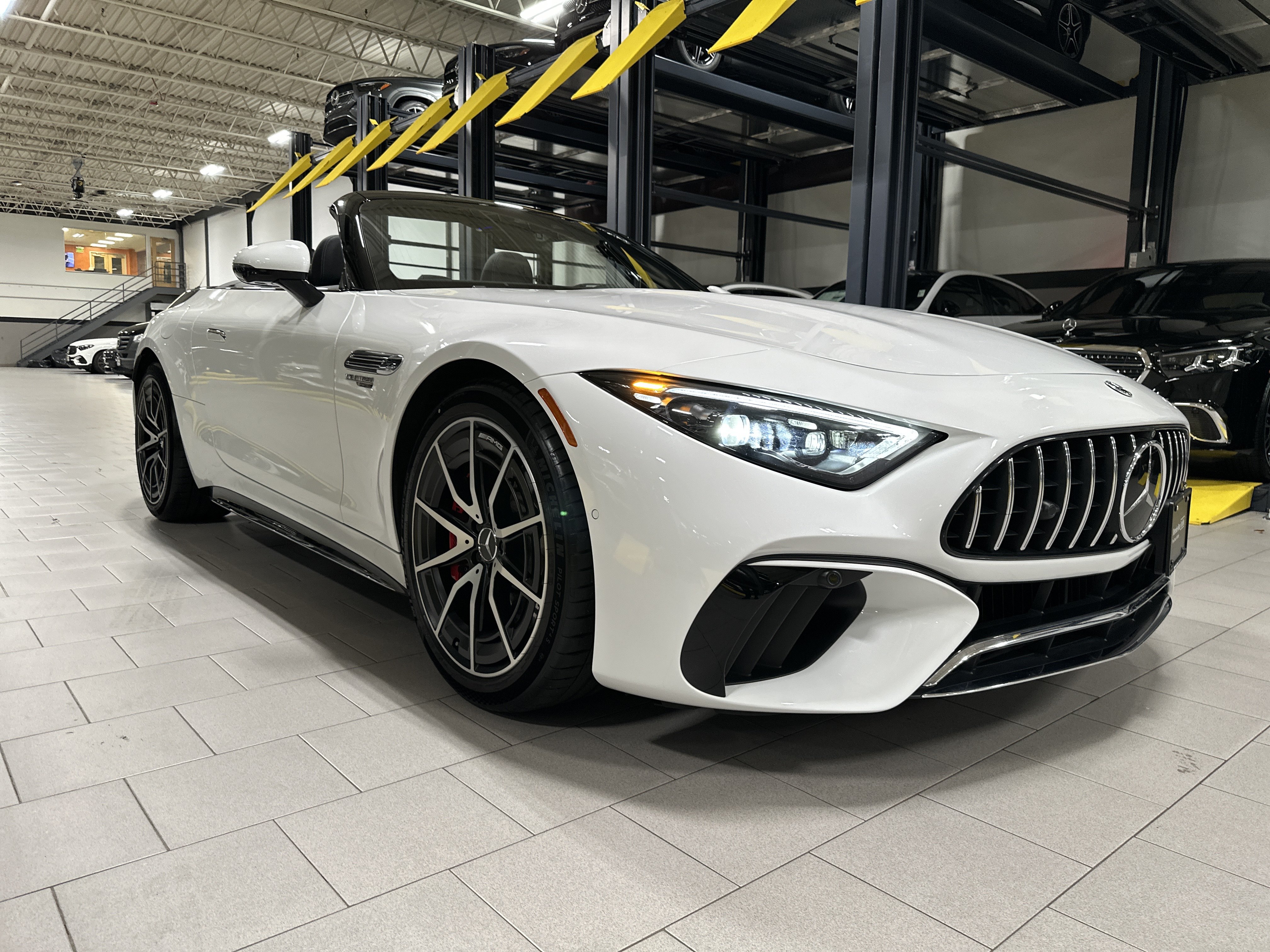 Certified 2022 Mercedes-Benz SL 55 AMG 4MATIC image 7