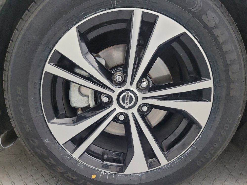 Used 2023 Nissan Sentra SV w/ All-Weather Package FWD image 31