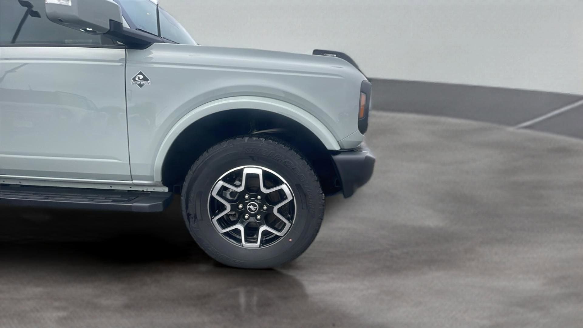 Certified 2024 Ford Bronco Outer Banks AWD/4WD image 22