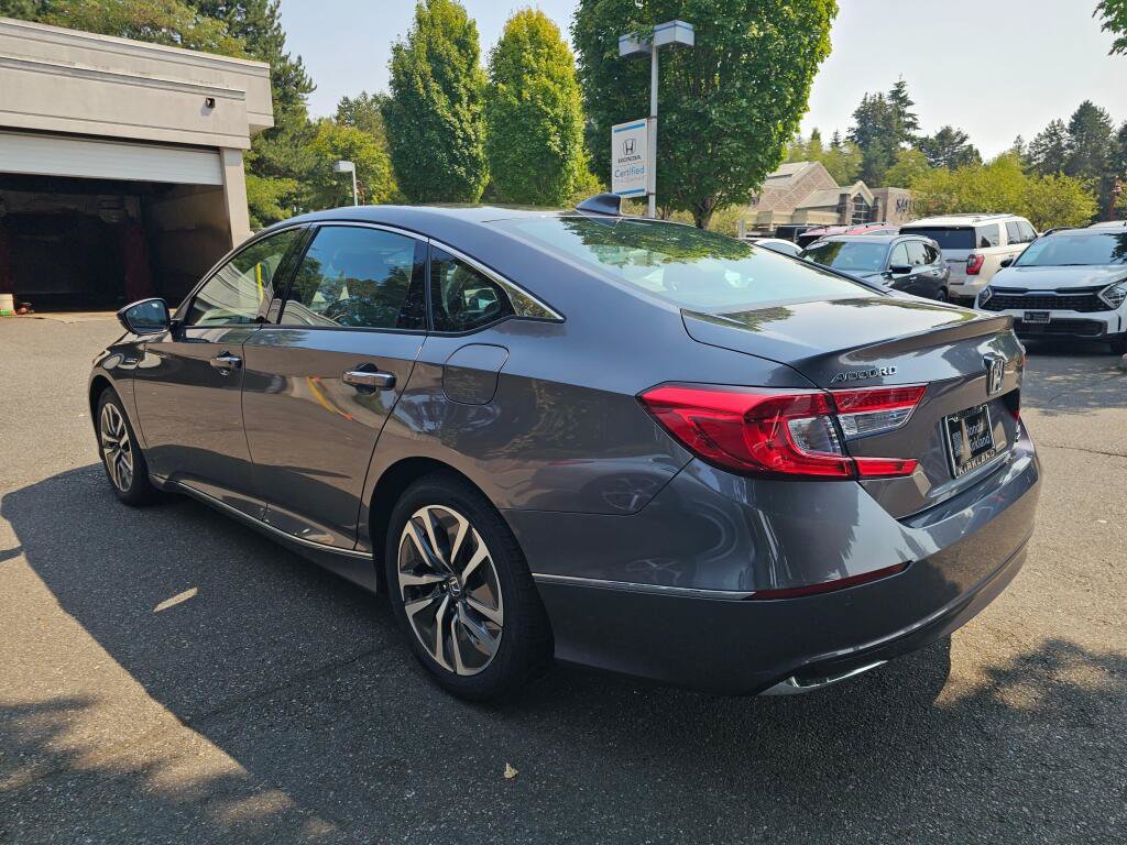Certified 2018 Honda Accord Touring image 7