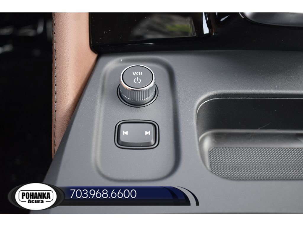 New 2026 Acura MDX w/ Technology Package AWD/4WD image 17