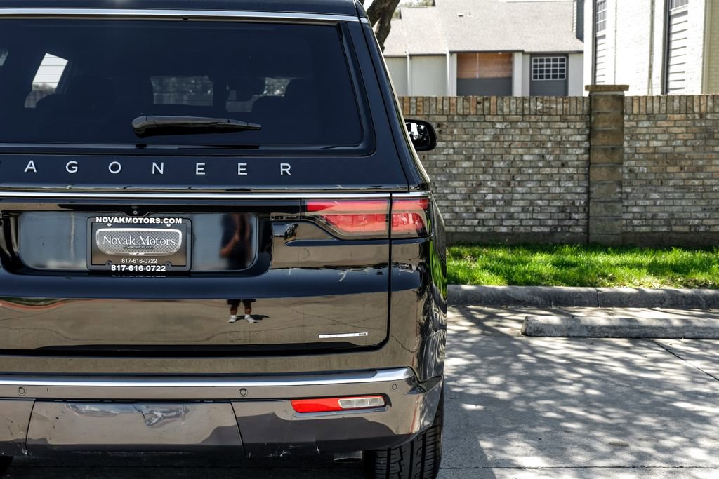 Used 2022 Jeep Wagoneer Series III image 61