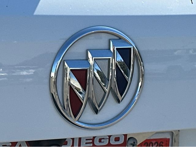 Certified 2022 Buick Envision Essence w/ Technology Package II image 9