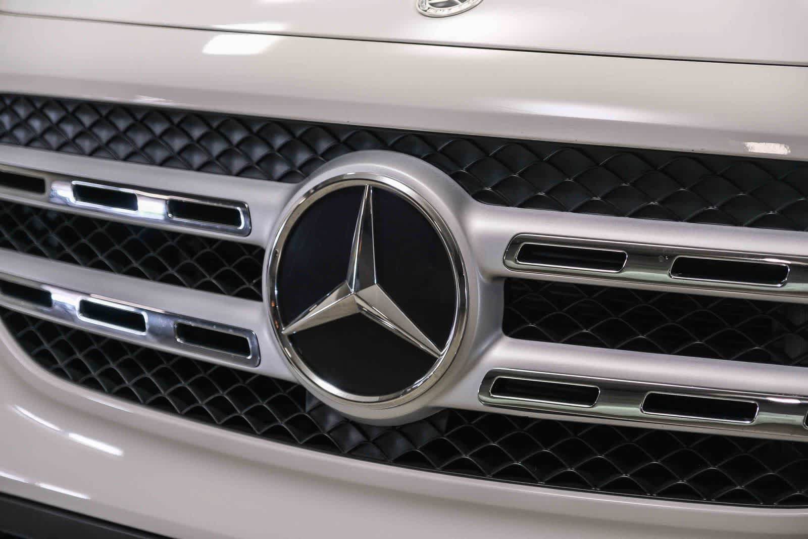 Used 2021 Mercedes-Benz GLB 250 image 13