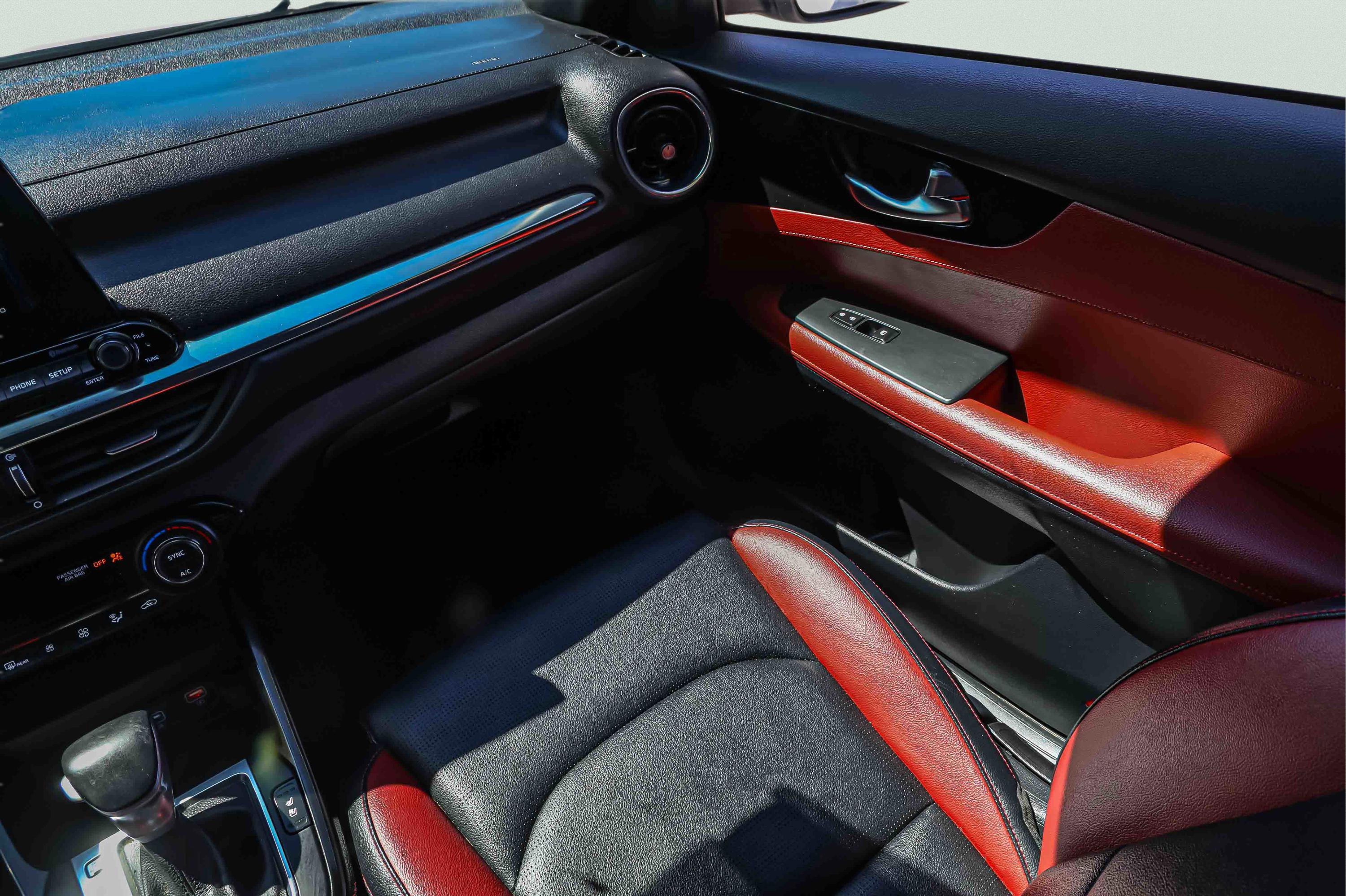 Certified 2019 Kia Forte EX FWD image 19