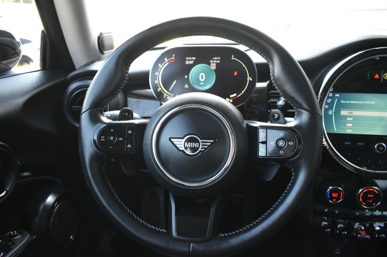 Used 2022 MINI Cooper S w/ Driver Assistance Package FWD image 14