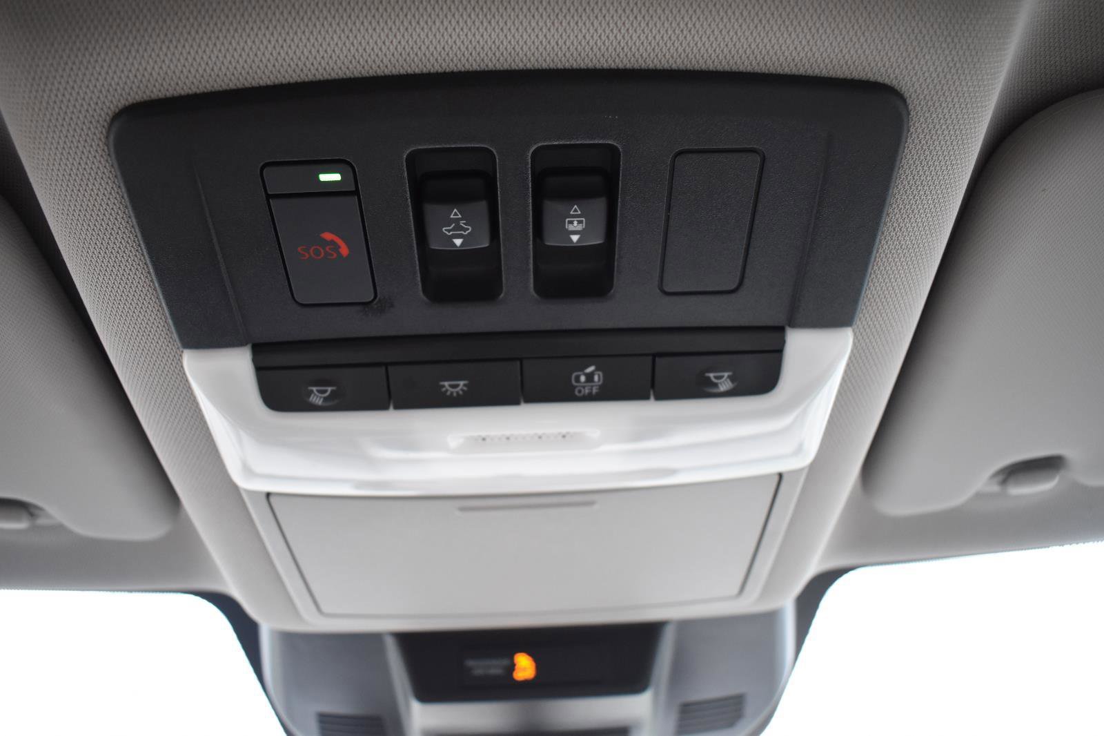 Used 2023 Nissan Rogue SV w/ SV Premium B Package FWD image 40