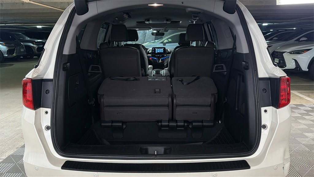 Used 2019 Honda Odyssey Elite image 14