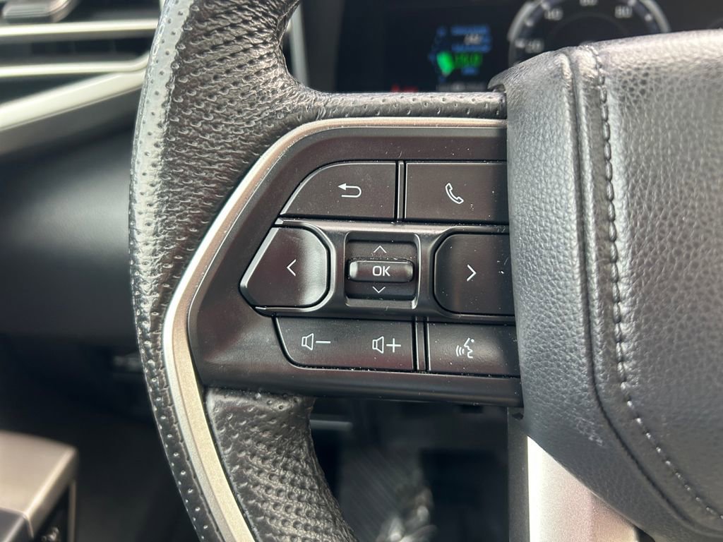 Used 2025 Toyota Tundra Limited w/ Power Package image 21