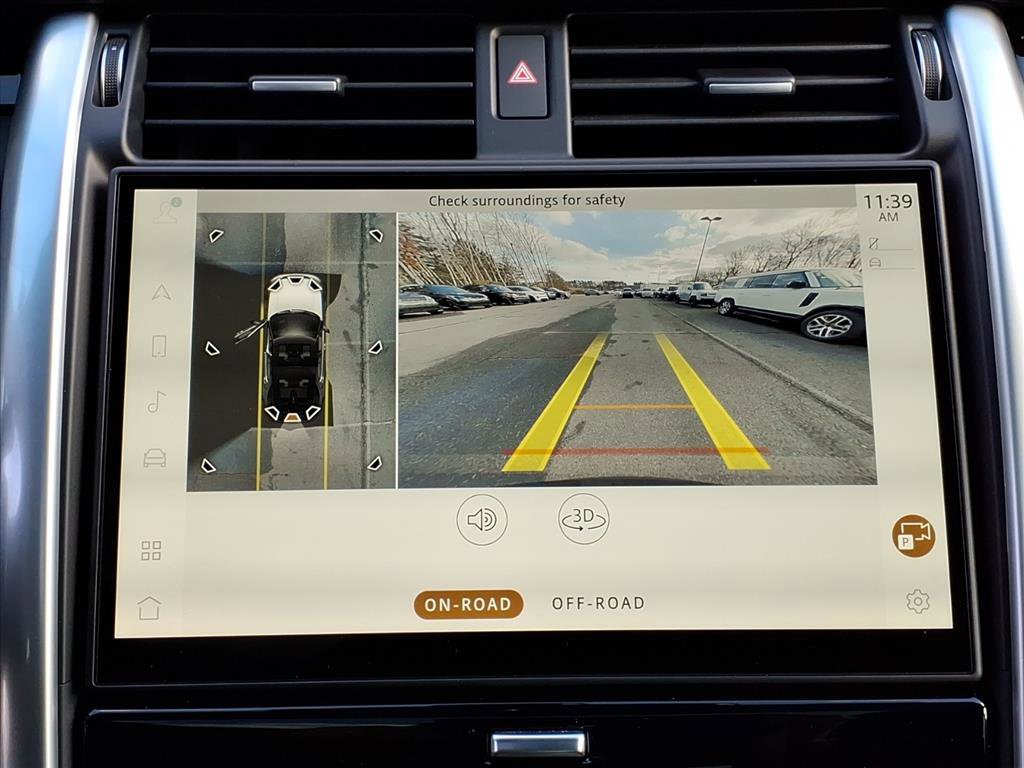 Certified 2025 Land Rover Discovery S image 15