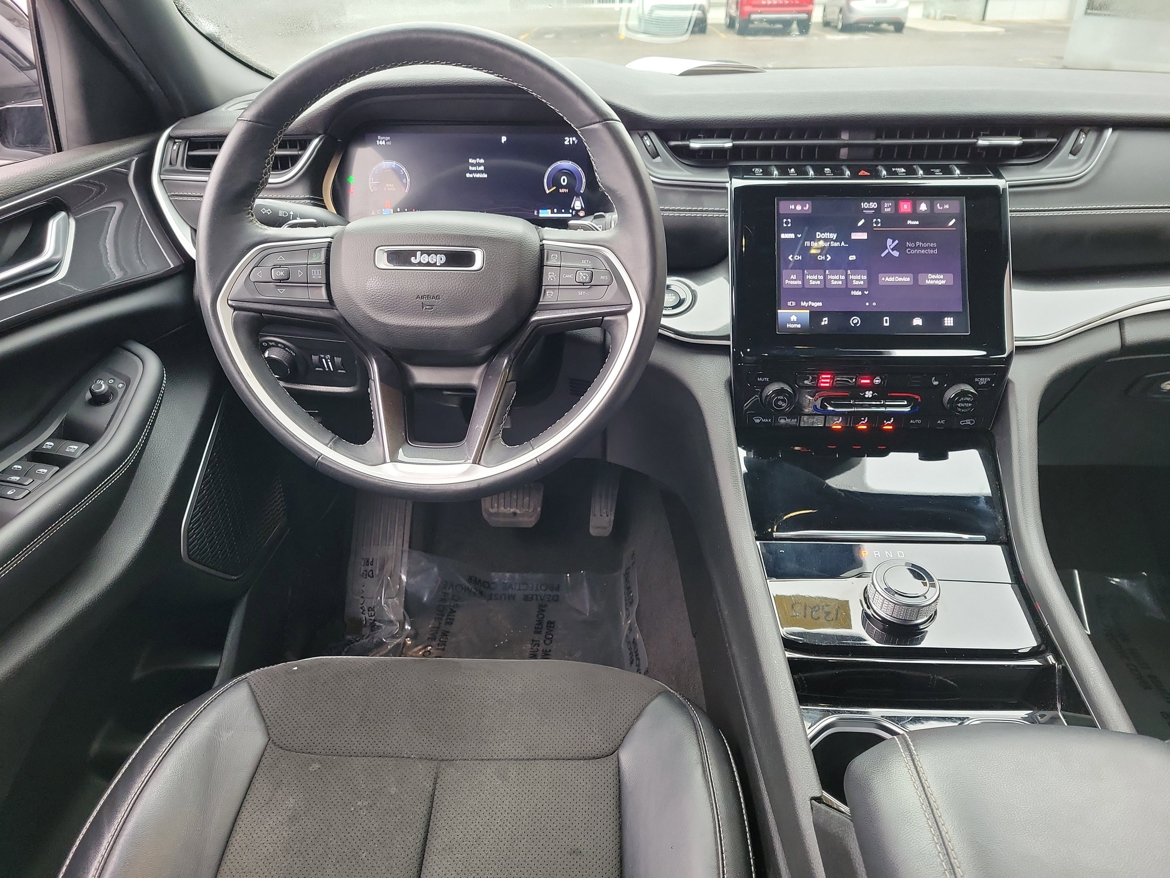 Used 2022 Jeep Grand Cherokee Altitude image 10