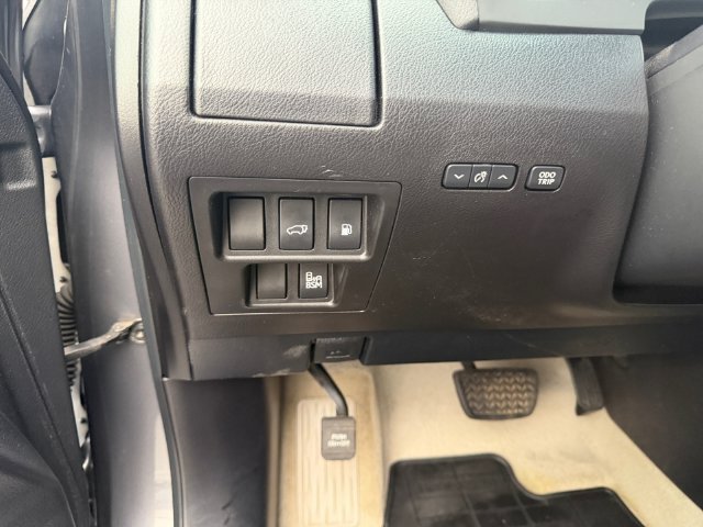 Used 2015 Lexus RX 450h AWD image 18