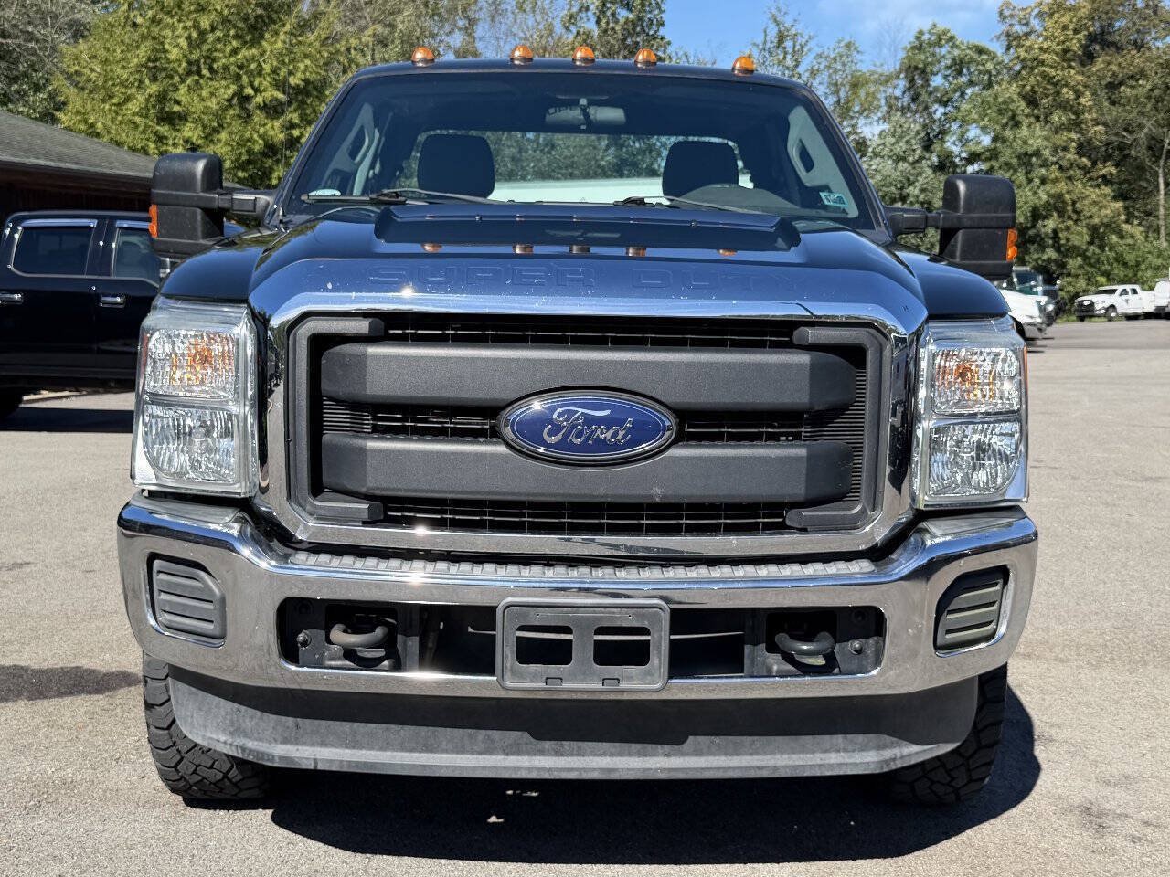 Used 2016 Ford F250 XL w/ XL Appearance Package AWD/4WD image 3