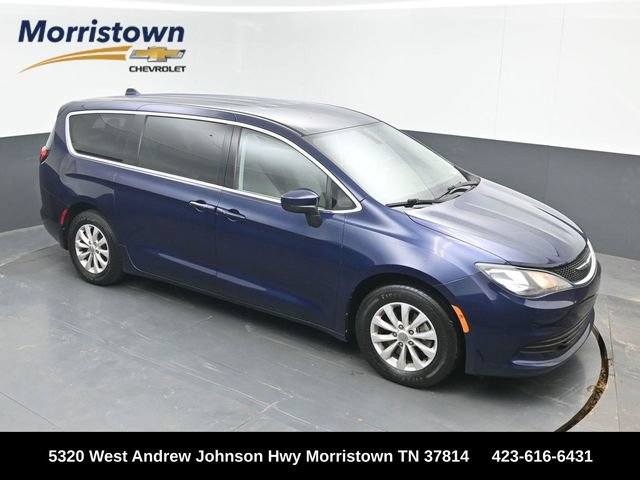 Used 2017 Chrysler Pacifica Touring w/ Tire & Wheel Group