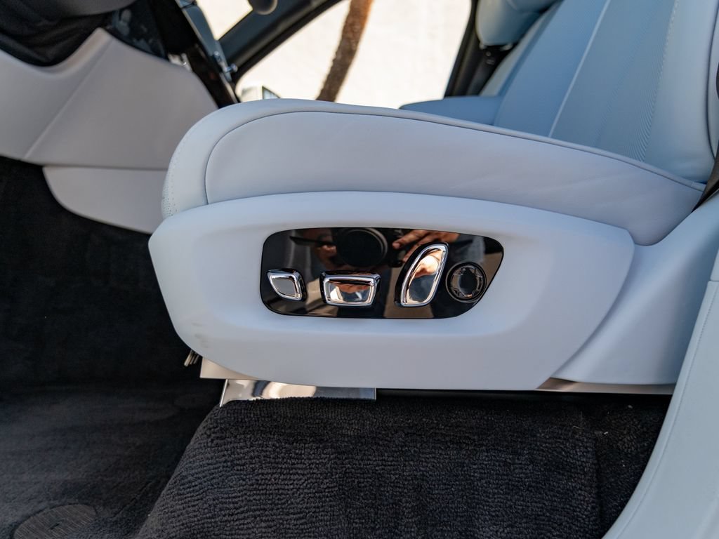 New 2027 Rolls-Royce Cullinan Black Badge AWD/4WD image 26