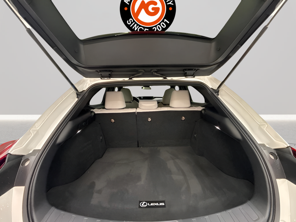 Used 2021 Lexus UX 200 w/ Accessory Package (Z1) FWD image 30