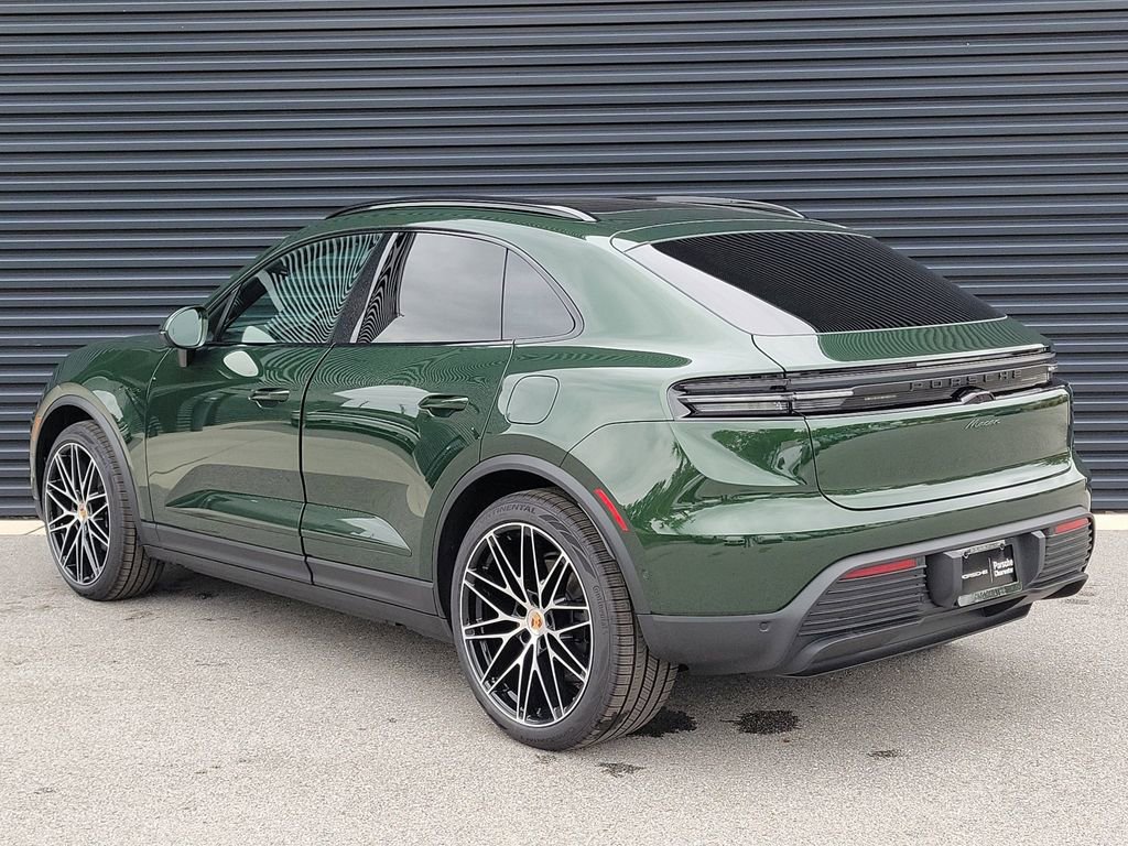 New 2026 Porsche Macan Electric RWD image 3