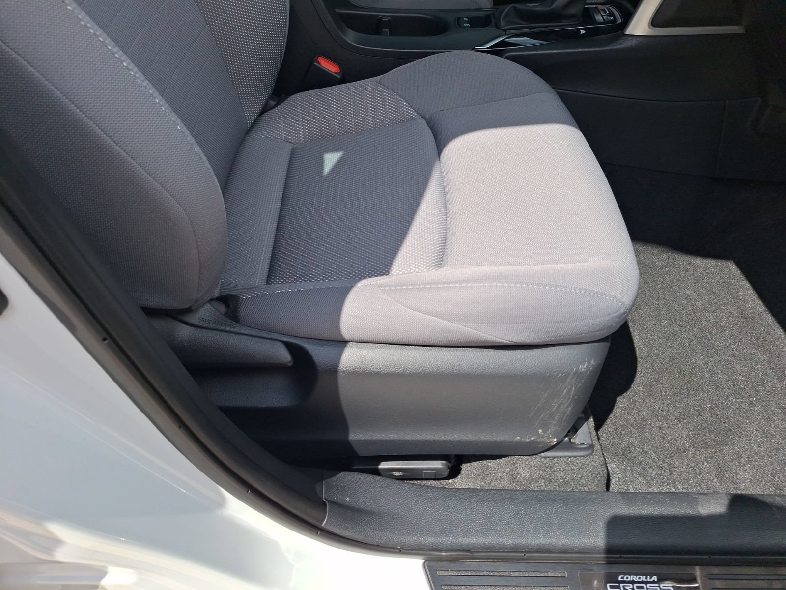 Used 2024 Toyota Corolla Cross AWD Hybrid image 33