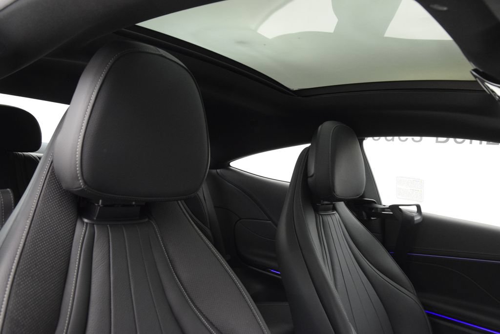 Used 2024 Mercedes-Benz CLE 300 4MATIC Coupe image 18