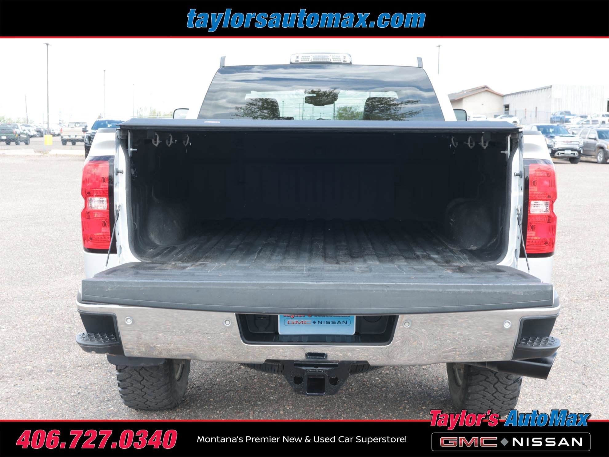 Used 2015 Chevrolet Silverado 2500 LTZ w/ Driver Alert Package AWD/4WD image 26