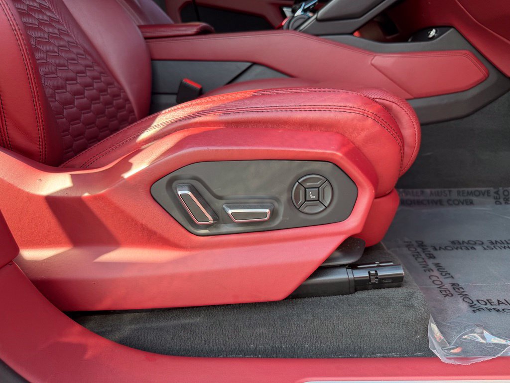 Used 2021 Lamborghini Urus AWD/4WD image 36