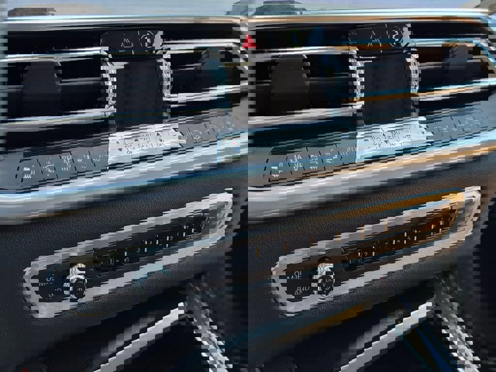 Used 2019 BMW X7 xDrive40i w/ Premium Package image 34