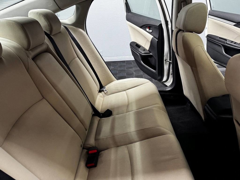 Used 2019 Honda Civic EX image 48