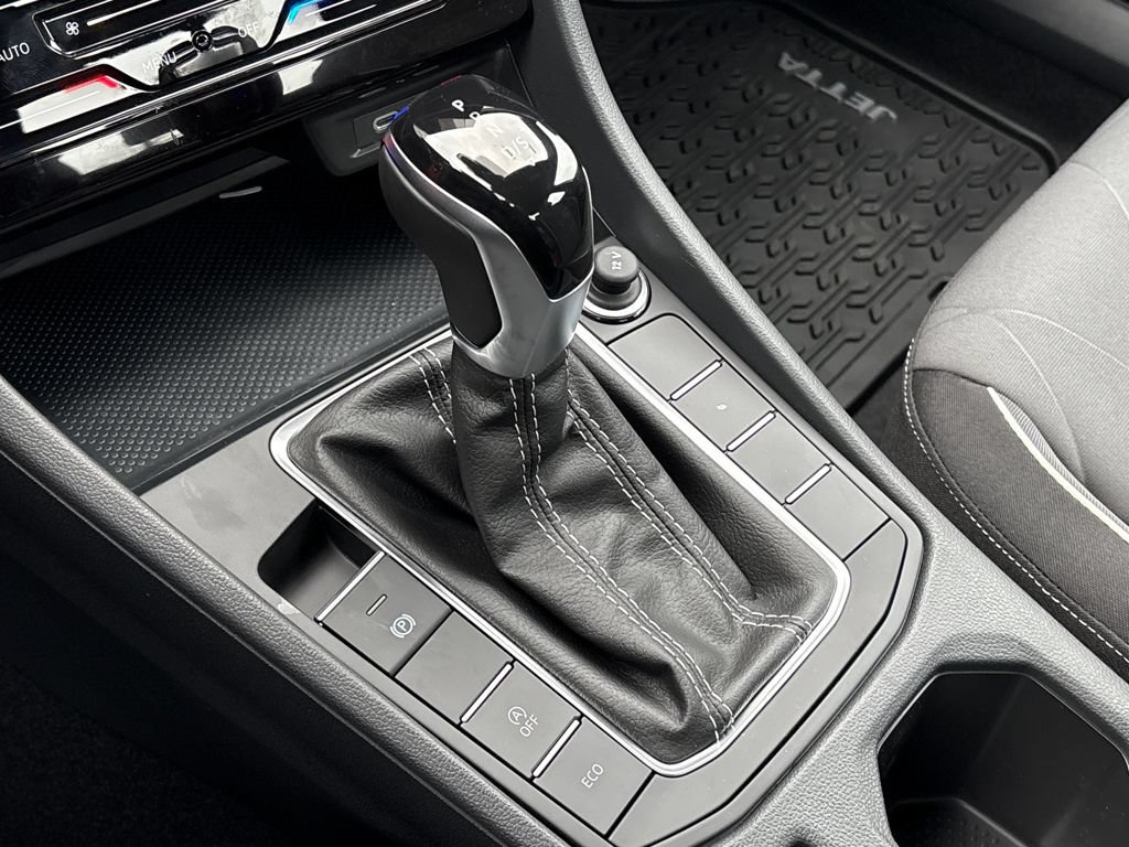 New 2026 Volkswagen Jetta Sport FWD image 21
