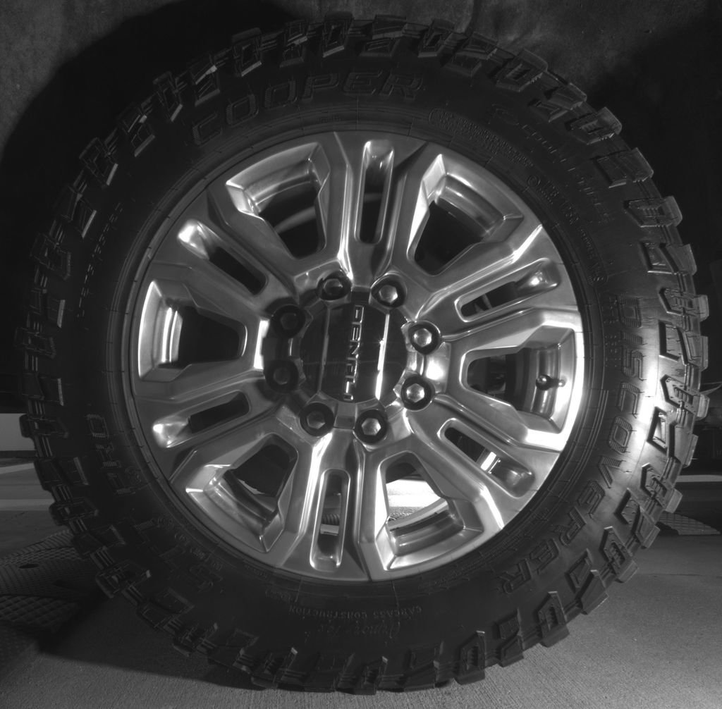 Used 2022 GMC Sierra 3500 Denali AWD/4WD image 11