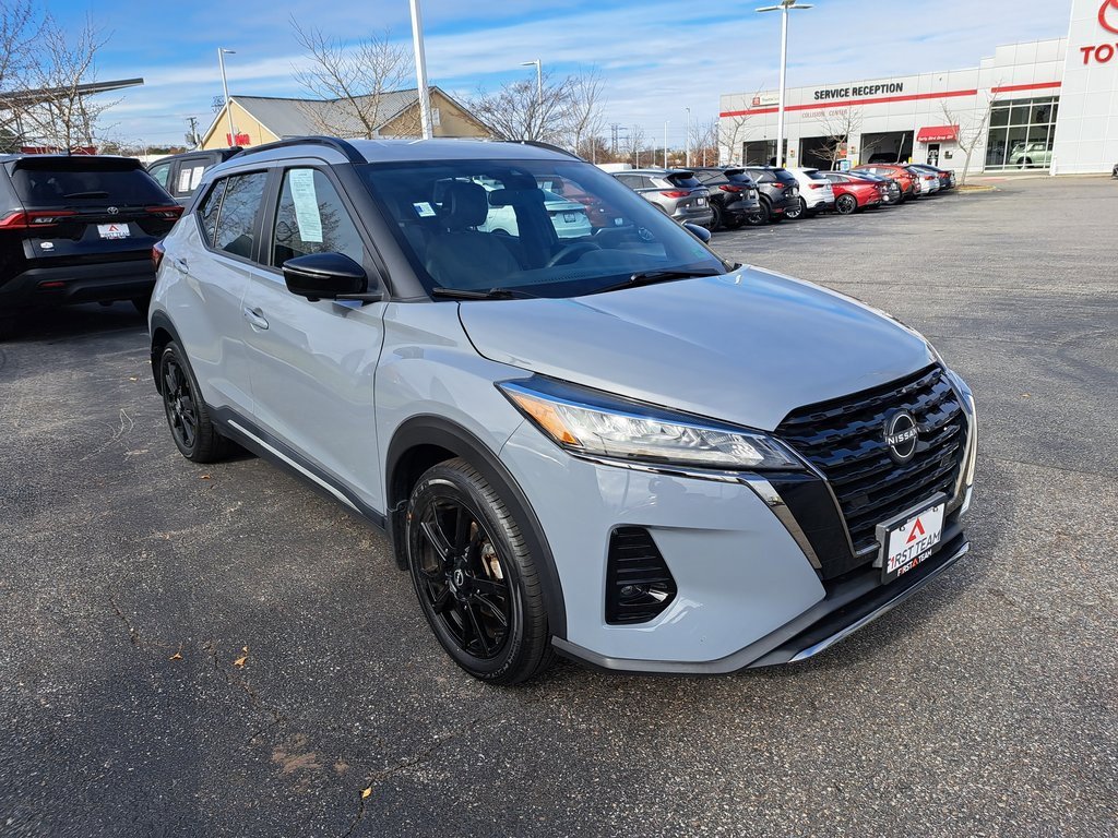 Used 2023 Nissan Kicks SR w/ SR Premium Package image 5
