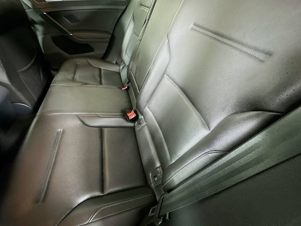 Used 2020 Volkswagen Golf 4-Door FWD image 4
